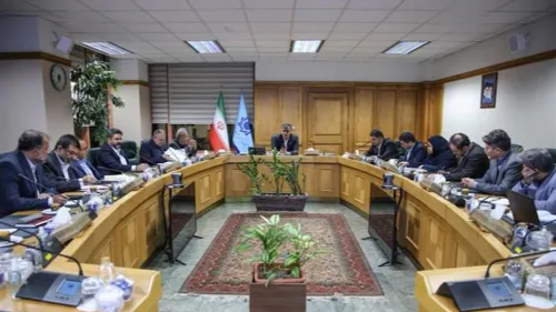 نحوه فروش سهام سهامداران بانک آینده در دستور کار هیأت گزیر