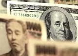 دلار آمریكا در مقابل ین ژاپن سر خم كرد