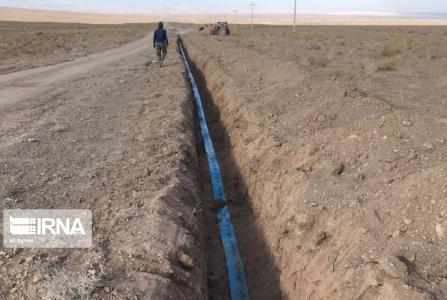 تكمیل طرح انتقال آب بن به بروجن راه خروج سفیددشت از كم آبی است