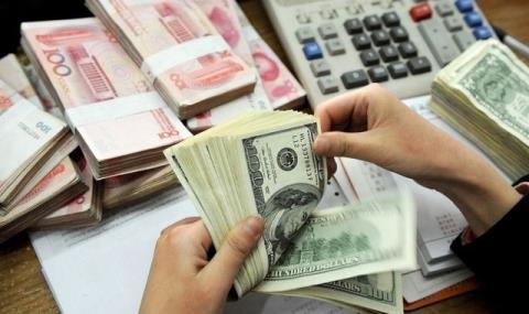 ادامه كاهش قیمت دلار و یورو